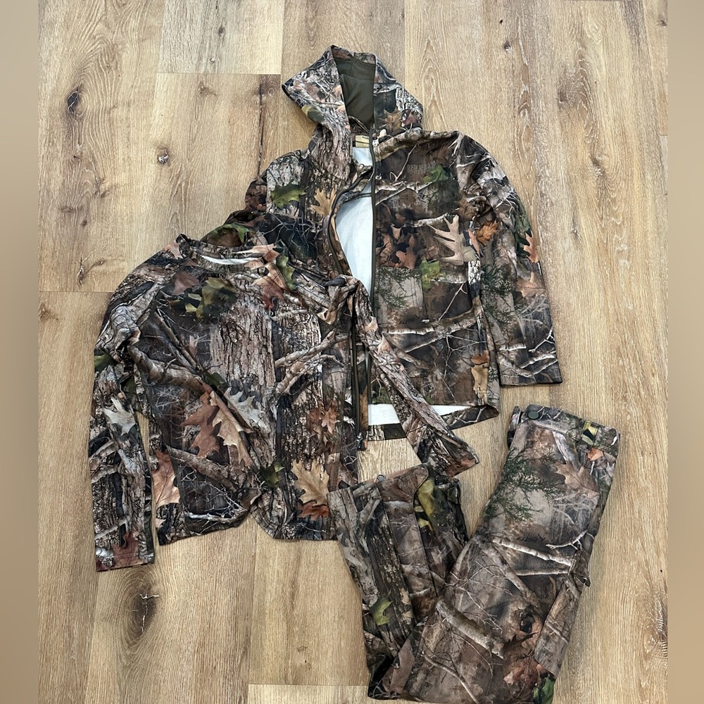Boys Red Head camp set medium
